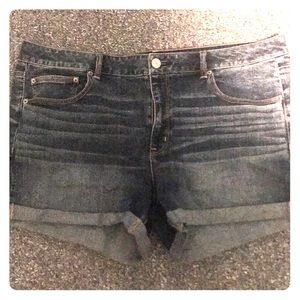 American Eagle Jean Short